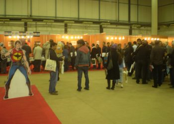 Libro su condanna scienziati L’Aquila alla fiera di Istanbul.