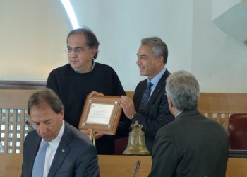 Consegnata a Marchionne medaglia ‘Aprutium’.