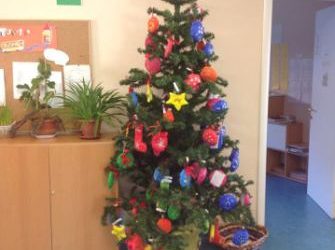 Scuola dell’infanzia di Bazzano, visita dell’Assessore Di Giovambattista.