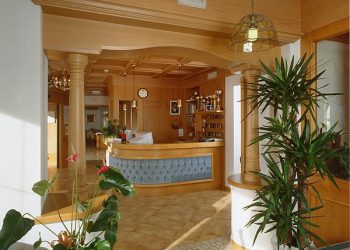 Turismo: L’Aquila sul podio per prenotazioni hotel online.