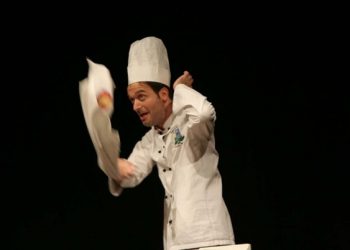 TSA: L’Alta Cucina va a Teatro con “Arturo lo chef”