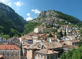 Architettura: a Tagliacozzo si spalancano gli antichi palazzi