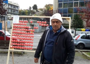 Allevatore aquilano protesta davanti ad Equitalia, la precisazione della stessa