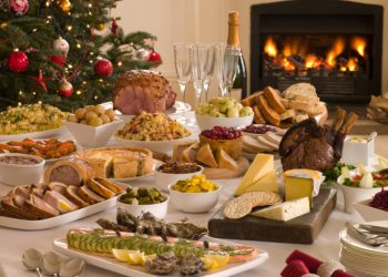Natale: Coldiretti, 9 italiani su 10 a casa, spesa media 109 euro