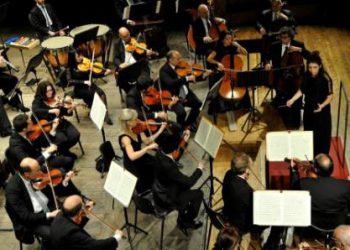 Natale con l’Orchestra Sinfonica Abruzzese: concerti nel cratere