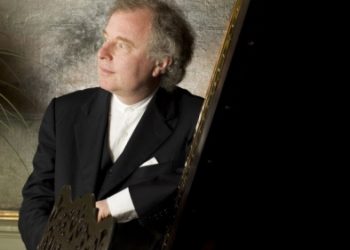 “B. Barattelli”: recital speciale per L’Aquila di Sir Andras Schiff