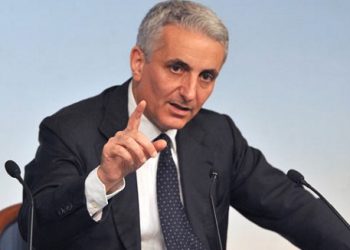 Elezioni, Quagliariello replica a Cialente: “Suo fallimento già decretato dai cittadini”