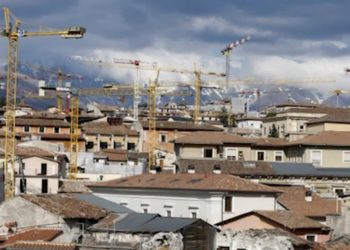 Zoom Dentro la Notizia – Puntata del 18 Maggio 2020.