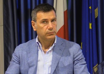 Virus; acconciatori e centri benessere, Testa: “Apertura una scelta coraggiosa e doverosa”