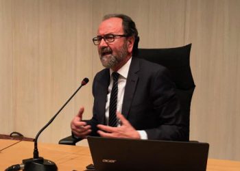 Istituti Superiori Teramo: esami maturità, 16 lezioni approfondimento su emergenza Covid