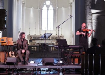 Dall’Aquila torna ad alzarsi il sipario sulla cultura italiana: nella Basilica di Collemaggio celebrazione di Celestino V con Simone Cristicchi e Alessandro Quarta