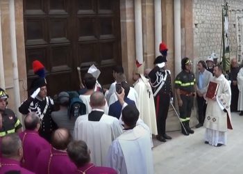 Perdonanza 726esima: il terremoto e la pandemia uniscono L’Aquila e Cremona nel nome dell’UNESCO