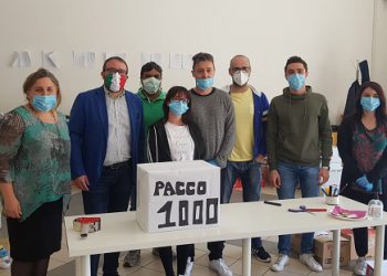 Coronavirus: solidarietà alimentare, consegnato pacco numero 1000