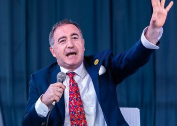 Francesco Lenoci a Taranto: resoconto e commento