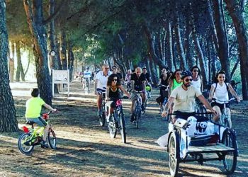 Successo in bici dalla Riserva Borsacchio alla Torre di Cerrano