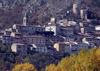 Fossa: avviati lavori per nuovi loculi cimiteriali