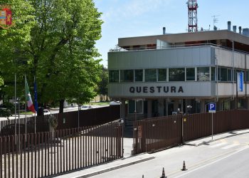 L’Aquila, azioni di controllo della Polizia in città e provincia