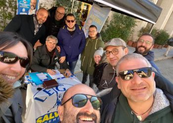 Torna a L’Aquila il gazebo della Lega