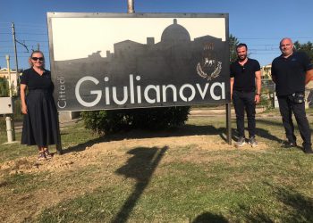 A Giulianova Europa Acciai srl dona nuova insegna di benvenuto alla Città