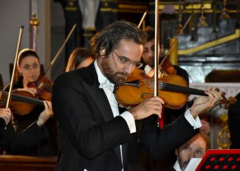 Daniele Orlando, primo violino dei Solisti Aquilani chiude la rassegna D’Arte e Musica