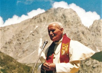 Nel Centenario della nascita di Papa Wojtyla un libro ricorda la visita in Polonia