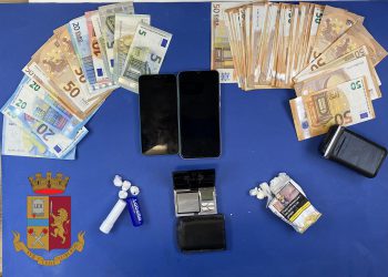 L’Aquila, pusher arrestato in flagranza di reato