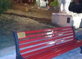 La Panchina rossa-1522 a Monticchio: grande coinvolgimento e piazza gremita