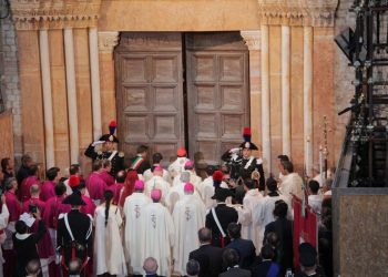 Da 726 anni a L’Aquila la Perdonanza Celestiniana: verso il 28 Agosto per il primo Giubileo della storia e l’apertura della Porta Santa. Il programma