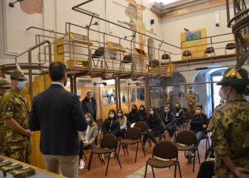 Il Diario dell’Esercito agli alunni della scuola media statale Romualdo Parente di Scanno