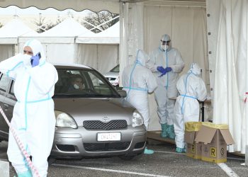 Covid-19: il ballo dei colori, rinnovate misure restrittive per Abruzzo, Basilicata, Calabria, Lombardia e Piemonte