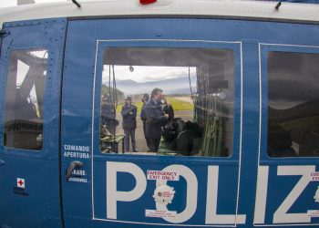 Virus, weekend di screening di massa nella provincia dell’Aquila: in servizio anche un elicottero della polizia