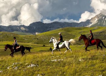 Ippovia del Gran Sasso, al via l’adesione dei Comuni al progetto Nexum Equum