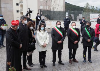 L’Aquila, ricorrenza del sisma del 6 aprile 2009: stamani la commemorazione davanti all’ex Casa dello Student