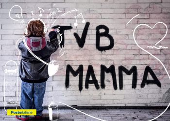 Poste Italiane: all’Aquila, Avezzano, Tagliacozzo e Sulmona le cartoline dedicate alla Festa della Mamma