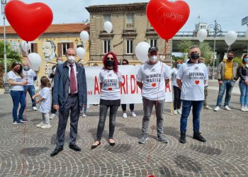 Affetti smarriti: Pettinari e familiari di pazienti deceduti in ospedale Pescara chiedono aiuto a Regione