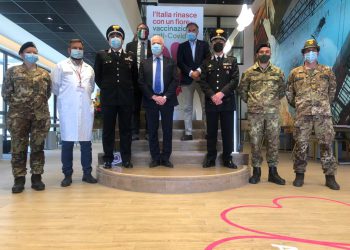 Coronavirus: operativo team mobile dell’Esercito per le vaccinazioni 