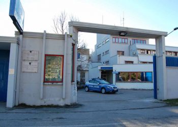Sulmona: alla guida senza patente e in palese stato alterazione psicofisica, 46enne denunciata e sanzionata
