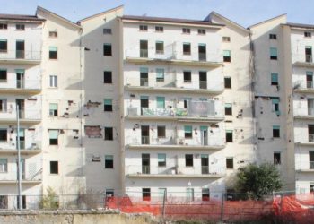 Via XX settembre, “Case bombardate ancora li dopo 12 anni: una vergogna ingiustificata”