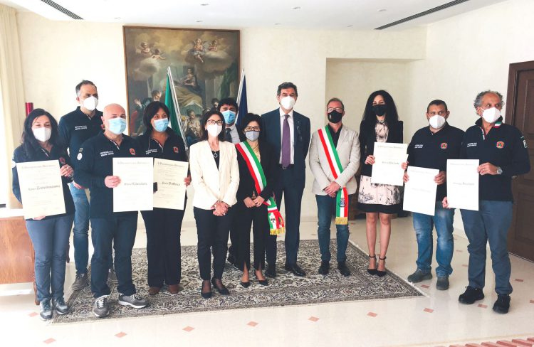 Consegna Diplomi insigniti Onorificenze Ordine “Al Merito della Repubblica Italiana” e Medaglie d’Onore a cittadini italiani deportati nei lager nazisti
