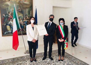 Consegna Diplomi insigniti Onorificenze Ordine “Al Merito della Repubblica Italiana” e Medaglie d’Onore a cittadini italiani deportati nei lager nazisti