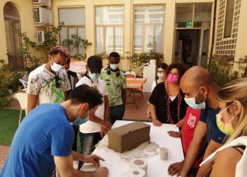 Artigianato come mezzo di inclusione sociale per ospiti Sprar di Guardiagrele
