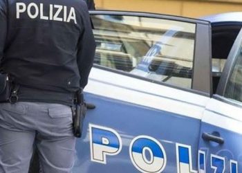 L’Aquila, 55enne maltratta madre e sorella: allontanato da casa con divieto di avvicinarsi
