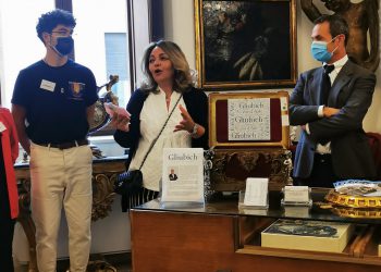 A Palazzo Cipolloni Cannella visita guidata del Rotary Club L’Aquila Gran Sasso d’Italia alla mostra di pittura allestita dalla casa d’aste Gliubich