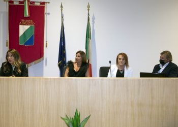 Consegnati Diplomi per oltre quaranta accompagnatori turistici Regione Abruzzo