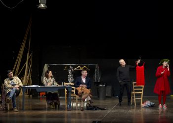 Teatrozeta: secondo appuntamento Stagione Teatrale Volo Libero 2021/2022 con “Certi di esistere”