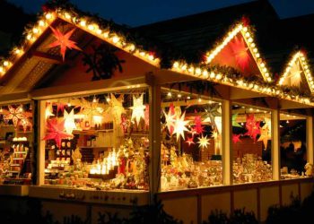 Turismo: dal 2 dicembre allestimento dei mercatini di Natale all’Aquila