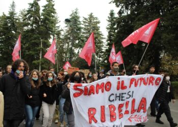 Un’altra scuola è possibile: oggi sciopero studentesco