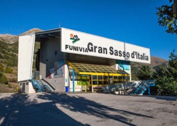 Gran Sasso: bus navetta per la funivia tutti i giorni durante feste Natale