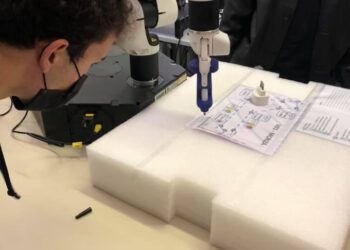 Certificazione internazionale del ‘Patentino della robotica’ a studenti dell’istituto ‘A. d’Aosta’ dell’Aquila