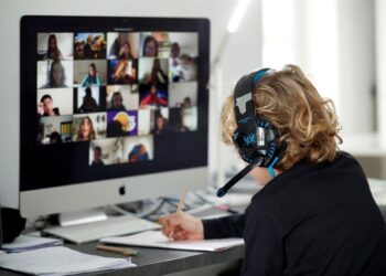 Scuola: Ronzulli (FI), “DAD per soli non vaccinati è soluzione ragionevole”